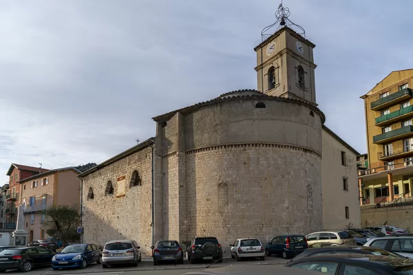 Abside de l'église, côté est 