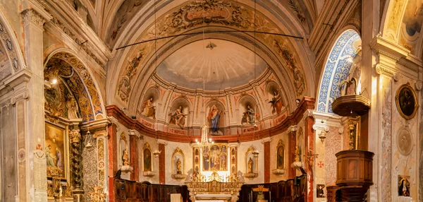 la coupole de l'église