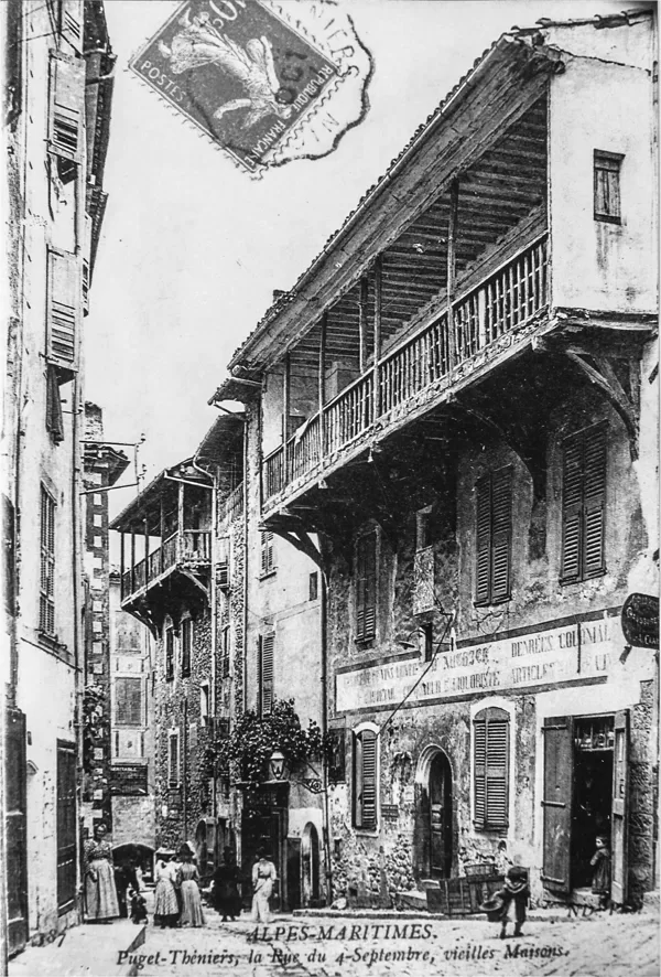 la même rue vers 1900