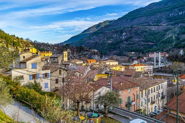Les toits de Puget vus de la Haute-Coste