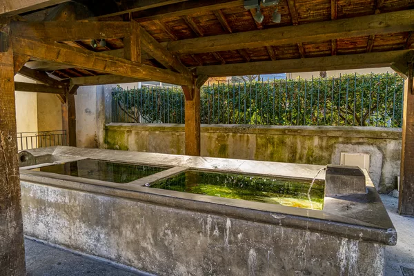 Lavoir de la place de l'église