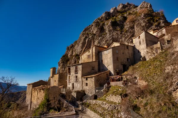 Le village haut-perché d'Auvare