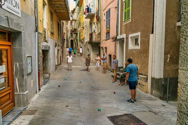 le jeu des boules carrées dans les rues, à la St Nicolas